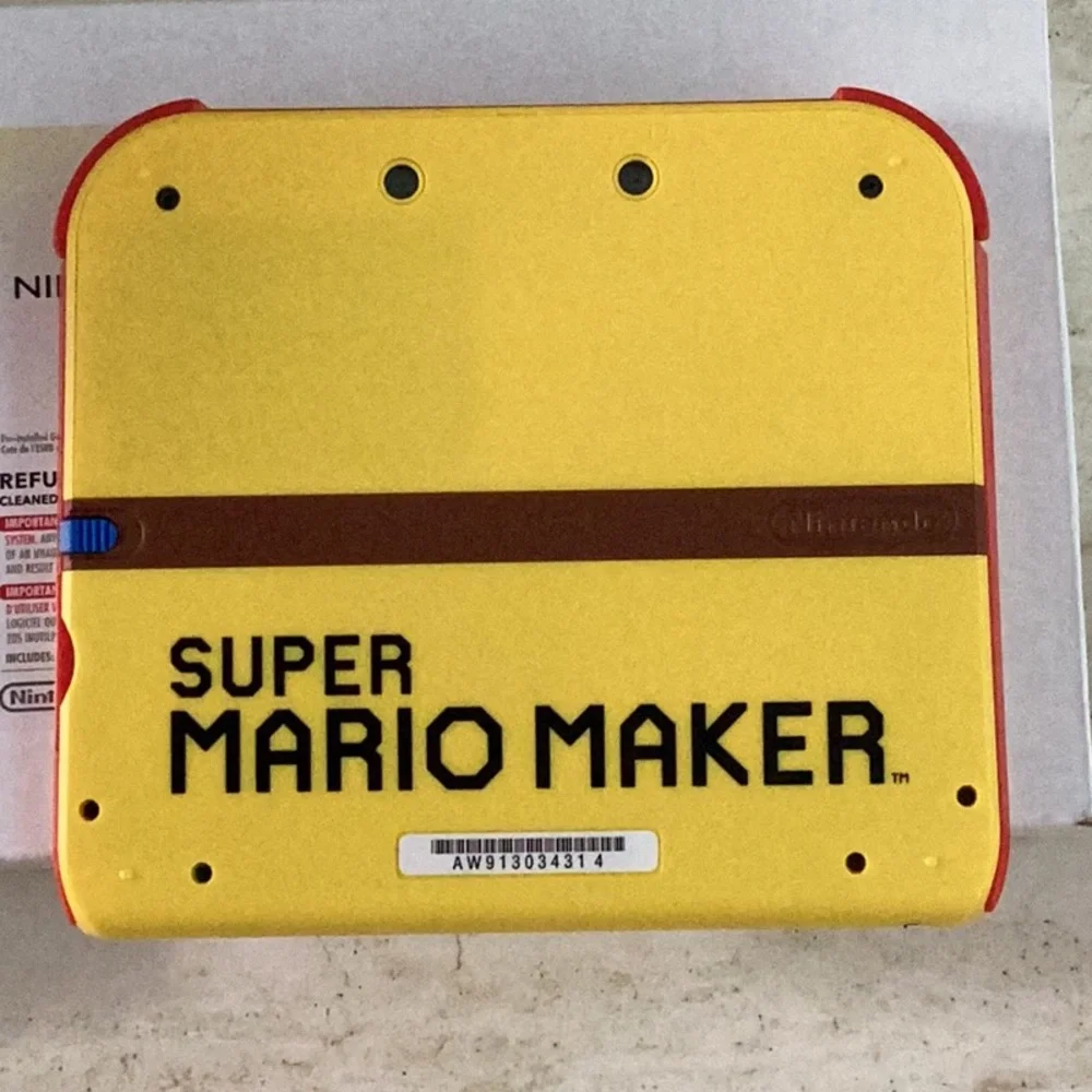 Super Mario Maker Nintendo 2DS Console Nintendo Factory Refurbished Edition